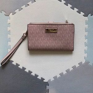 Michael Kors Pink Wallet Wristlet